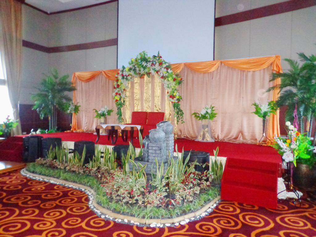 Sapadia Hotel Siantar Pematangsiantar Exterior foto