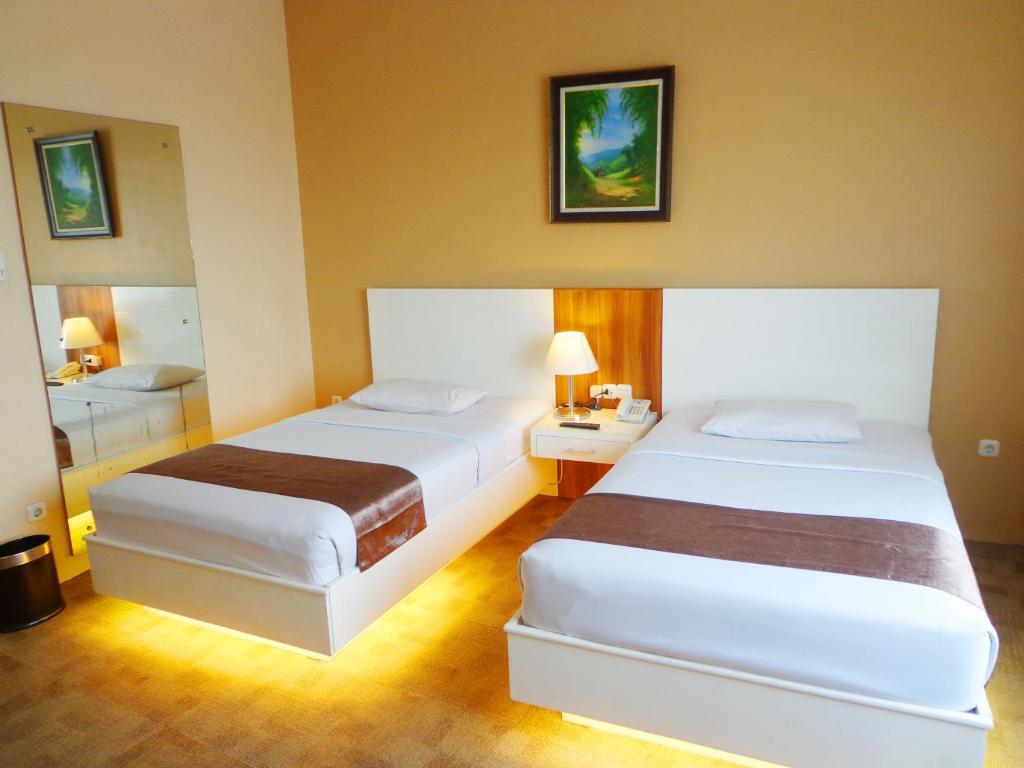 Sapadia Hotel Siantar Pematangsiantar Exterior foto